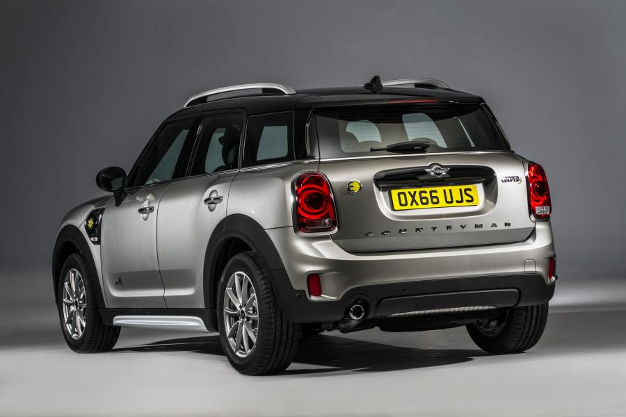  Mini Cooper S E Countryman ALL4 (F60) 2017 года  (WW) (фото 3 из 173)